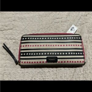 Fossil wallet